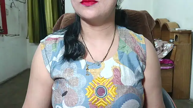 Cute Mahi22 online show from May 10, 11:45 am