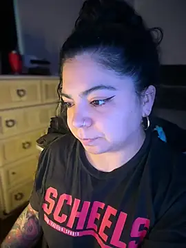 kimmiakiss22 online show from February 14, 8:55 pm