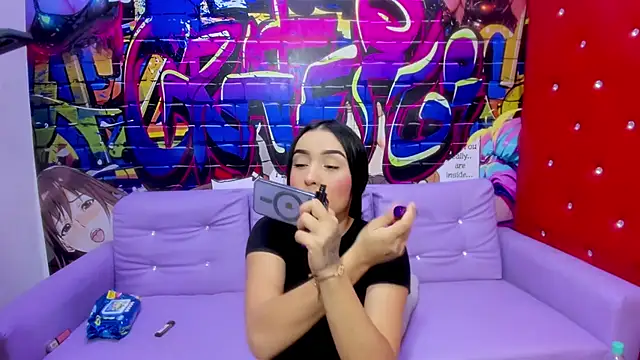 hot-threesome online show from February 15, 3:09 am