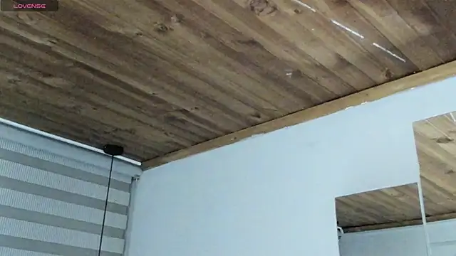 natasha logan  online show from October 11, 4:06 am