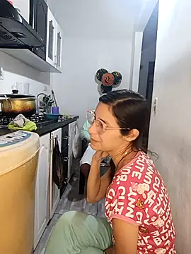 kingofqueenxxx online show from November 11, 2:51 am