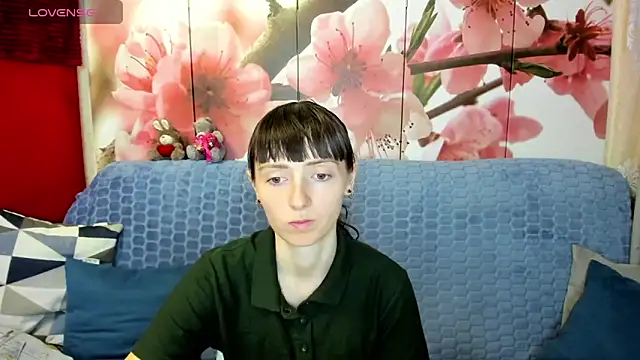 TayanaJons online show from May 7, 7:12 am
