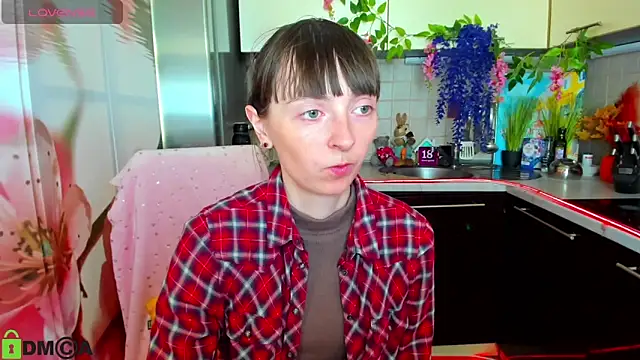 TayanaJons online show from March 12, 8:28 am