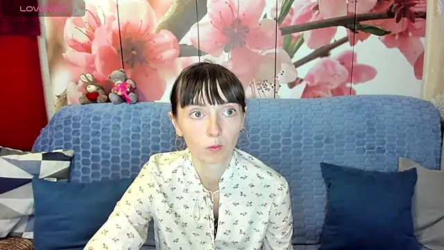 TayanaJons online show from May 12, 7:05 am