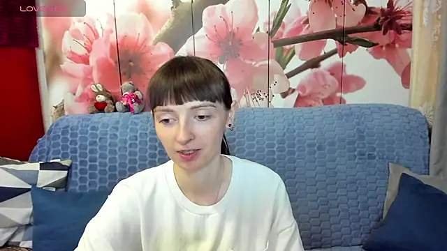 TayanaJons online show from May 8, 7:22 am