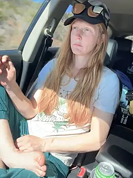 GoldenFlameGoddess online show from March 23, 8:15 pm