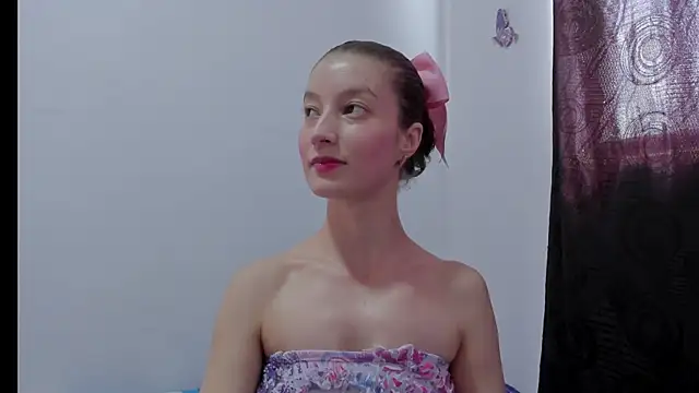 MiiaVolkova online show from November 10, 5:52 pm