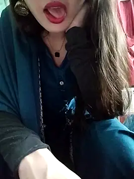 Noor Darliing online show from May 6, 3:49 pm
