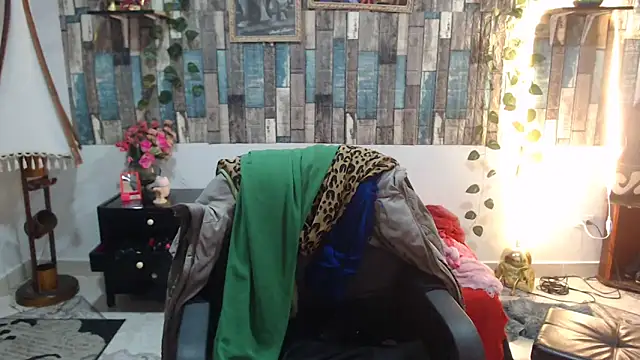 KarimaSarabe online show from October 10, 8:47 pm