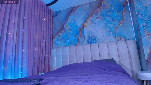  sex mia online show from March 29, 7:35 pm