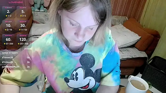 Kathlyn  Heath online show from May 24, 7:13 pm
