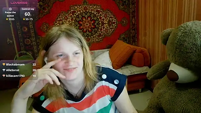 Kathlyn  Heath online show from April 3, 9:35 pm