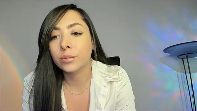 Mila  Paramo online show from September 30, 11:42 pm