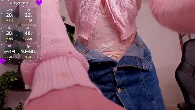 KateCuddle online show from February 4, 7:44 am