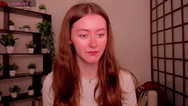KateCuddle online show from May 26, 2:33 am