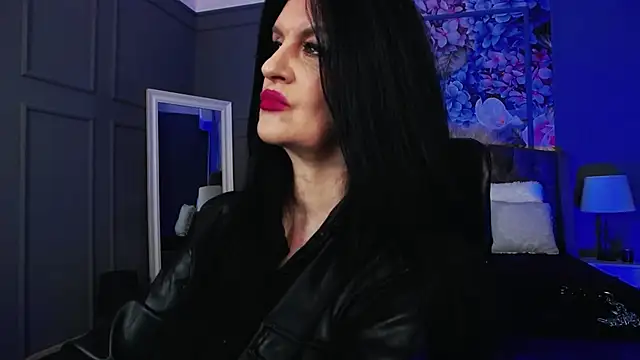 DomMelissaW online show from March 21, 10:04 pm