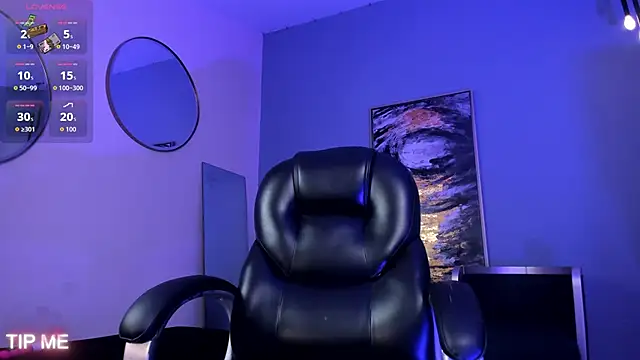 SophieBarnett online show from May 13, 12:17 am