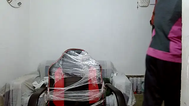 angelamarie1 online show from October 24, 11:50 am