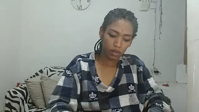 angelamarie1 online show from May 23, 6:56 am