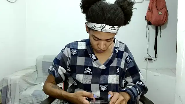 angelamarie1 online show from October 29, 11:36 am