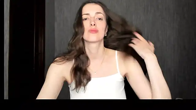 Sabrina Mur online show from May 14, 6:25 pm