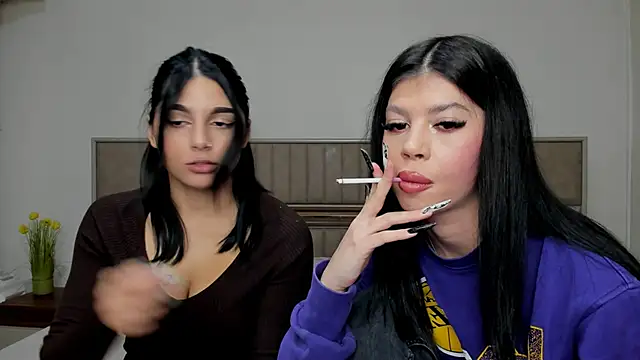 Sierra Halle online show from December 22, 9:18 pm