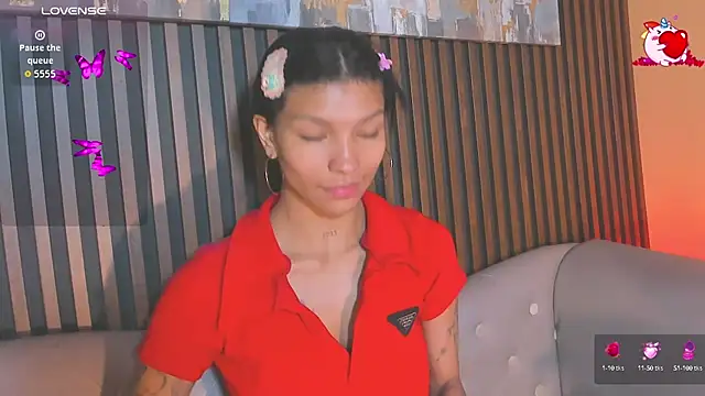 LauraAristizabal online show from October 9, 12:53 pm