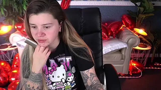 AmellyMilly online show from February 21, 1:45 pm