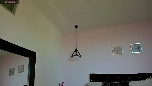 CeliWoods online show from December 1, 11:25 am