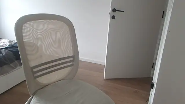 fuckable milf online show from March 30, 12:38 pm