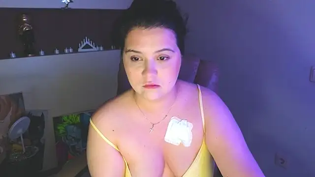 Malika uAngel online show from May 20, 1:35 am