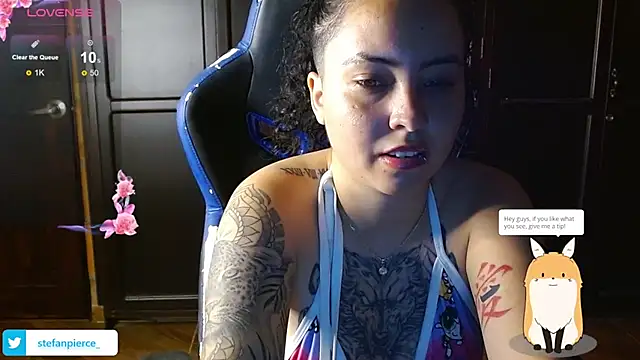 jaydensalvatore  online show from May 20, 10:29 pm