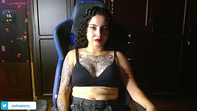 Snapshot of jaydensalvatore_ chatting on September 12, 10:28 pm jaydensalvatore online show from September 12, 10:28 pm