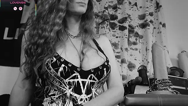 Silentmary online show from November 23, 4:59 am