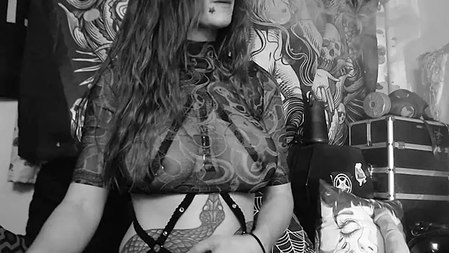 Silentmary online show from May 9, 4:47 am