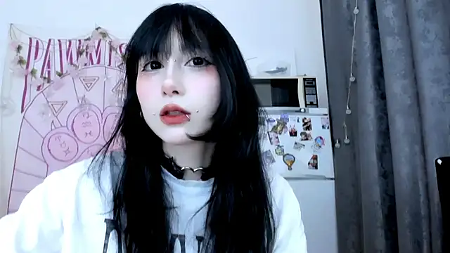 Holy420lolii online show from June 14, 5:13 pm