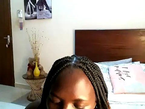 pay tience online show from March 1, 12:05 pm