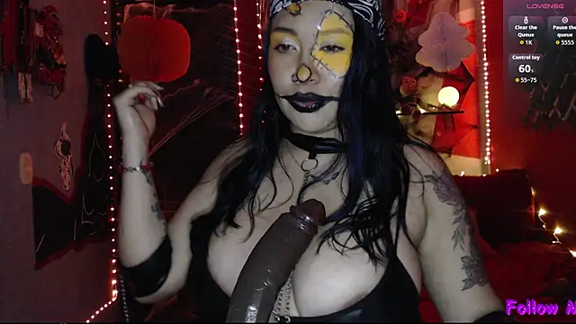 Snapshot of nathalie_zanettii chatting on October 9, 9:52 pm nathalie zanettii online show from October 9, 9:52 pm