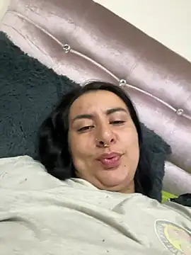 Abril Luv online show from March 10, 1:09 am