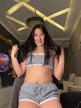 Tasty Nora online show from May 5, 1:03 pm