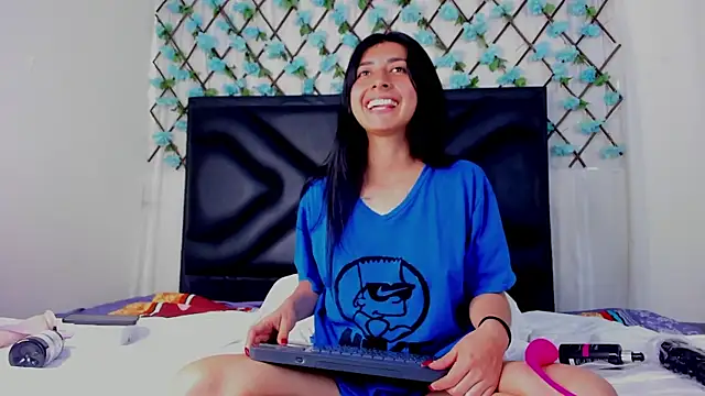 EmmaWilliamss online show from March 26, 1:57 pm