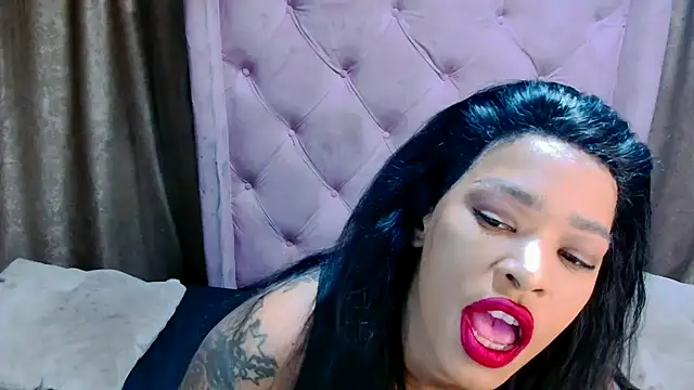 AFRICANGODDESSXXX online show from May 20, 7:33 pm