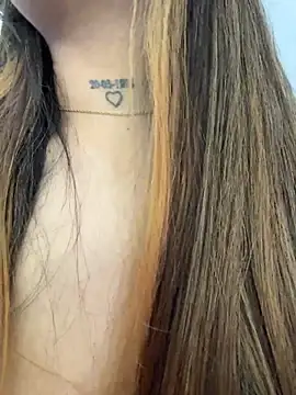 LunaBaker-1 online show from January 16, 8:38 pm