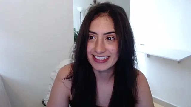 MIYESSI online show from May 6, 4:11 pm