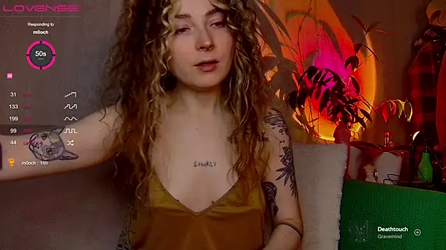 IttyKitty online show from May 17, 11:59 pm