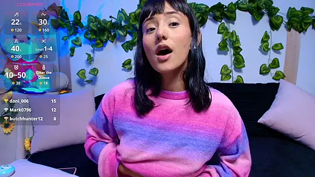 tati cardenas online show from November 4, 6:40 am