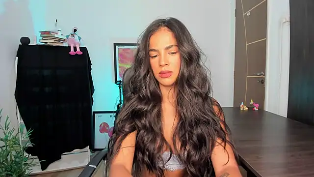 camille-rose online show from April 5, 1:43 pm