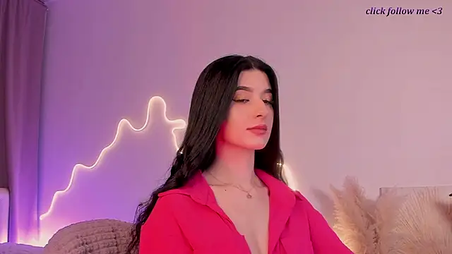 LauraCoy online show from May 12, 10:38 pm