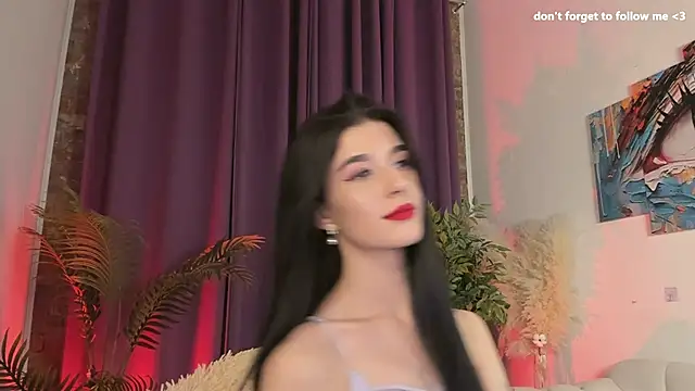 LauraCoy online show from April 1, 8:17 pm