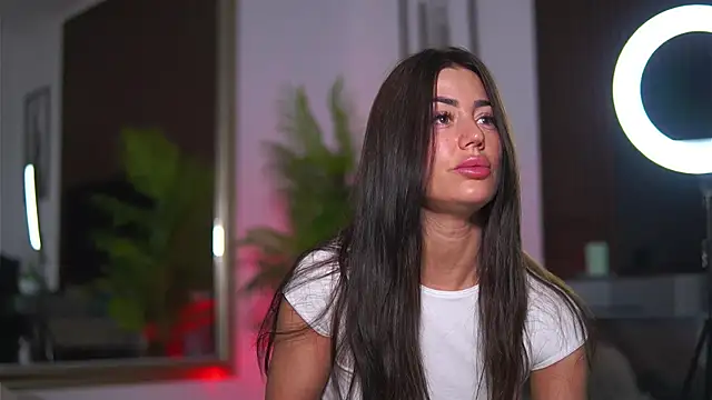 Abbela White online show from May 21, 6:22 am